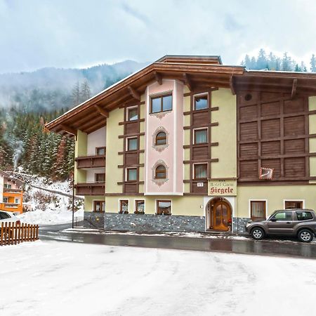 Hotel Garni Siegele - Inklusive Silvretta-Card Premium Ишгъл Екстериор снимка