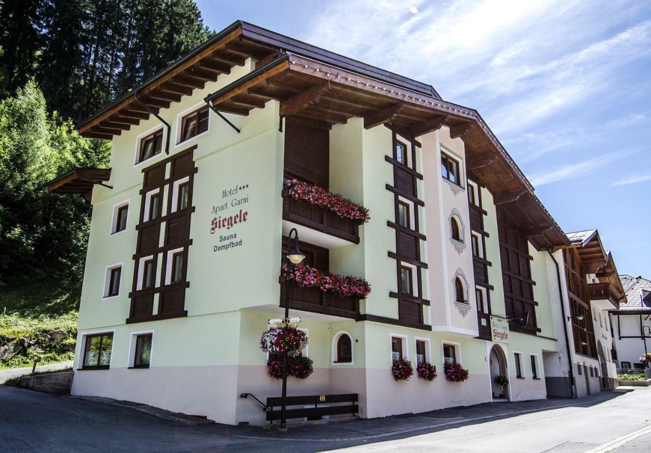 Hotel Garni Siegele - Inklusive Silvretta-Card Premium Ишгъл Екстериор снимка